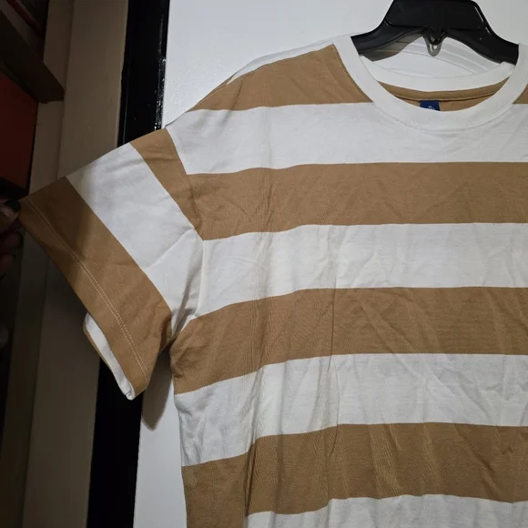Old Navy Women's Striped Tan & White Casual Crewneck Tee Shirt Size XL - Picture 3 of 6